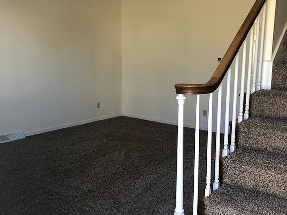 5th image of 600 Wakefield Dr