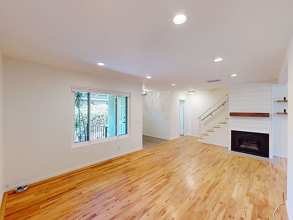 5th image of 2048 E Villa St APT 2