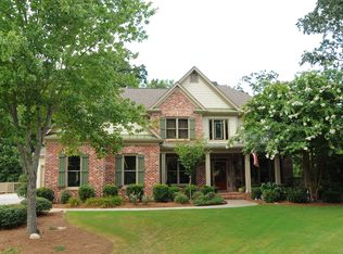 8365 Swiss Air Rd, Gainesville, GA 30506