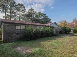 496 Lownde Ave, Pensacola, FL 32507