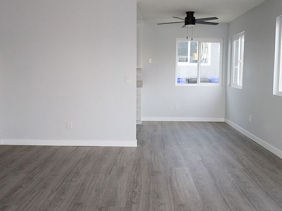 3rd image of 155 Cypress Dr #B