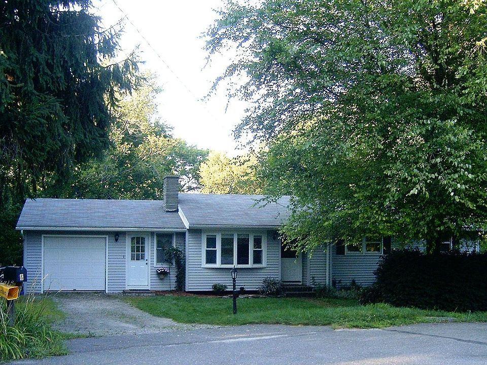 6 Oak Court