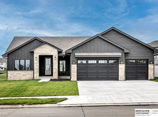 21805 G St, Elkhorn, NE 68022