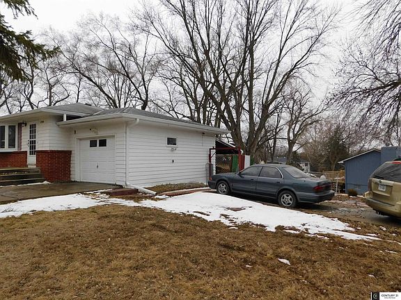 4th image of 206 Lorraine Dr