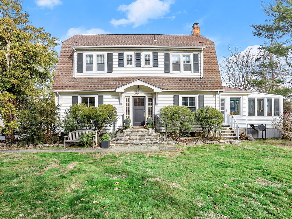 1st image of 339 Round Hill Rd