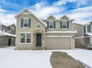 892 S Honeysuckle Way, Fruit Heights, UT 84037