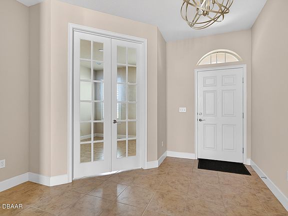 5th image of 1923 Mendocino Ln