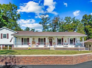 200 Nat Rogers Rd, New Haven, KY 40051