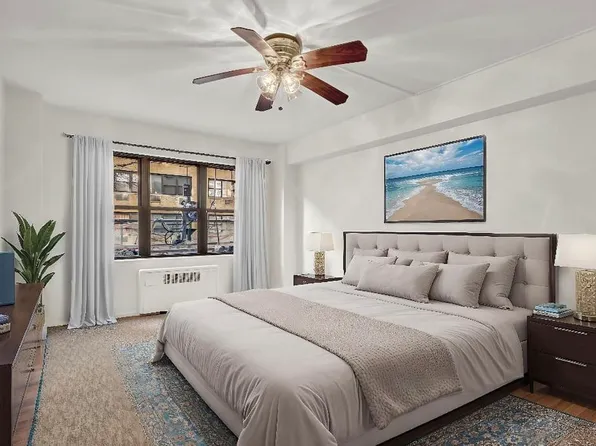 301 East 48th Street image 12 of 20