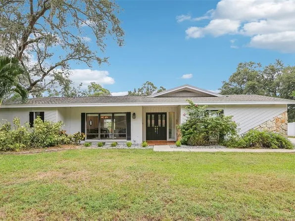 1203 Beacon Hill Dr, Tampa, FL 33613