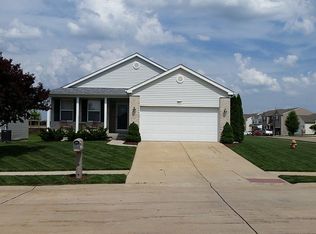 6801 Scenic Byways Ln, Godfrey, IL 62035