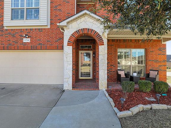 3rd image of 1714 Wild Deer Way