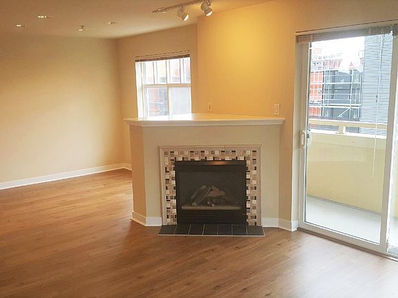 2nd image of 116 Warren Ave N APT 501