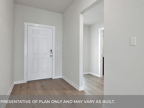 3rd image of 703 Grace Ln