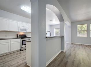 302 Whitfield St, Hutto, TX 78634