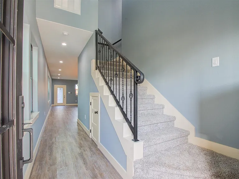 6627 Apollo St — Photo 8