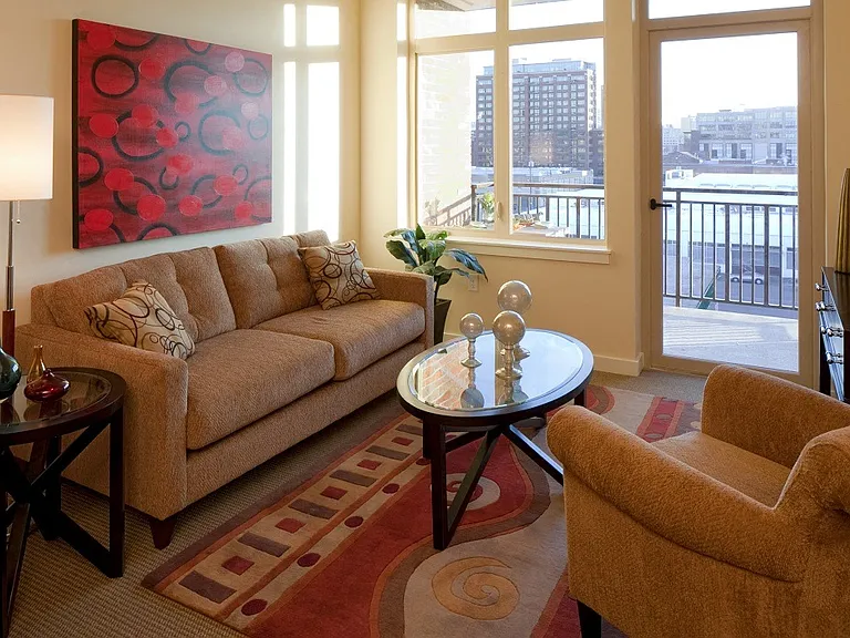 Ramona Apartments — Photo 3