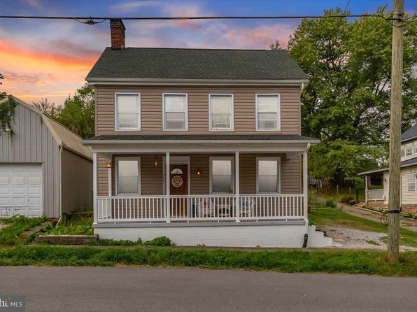 4402 Main St, Rohrersville, MD 21779