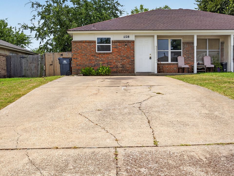 1st image of 1128 Pleasant Valley Ln #1128