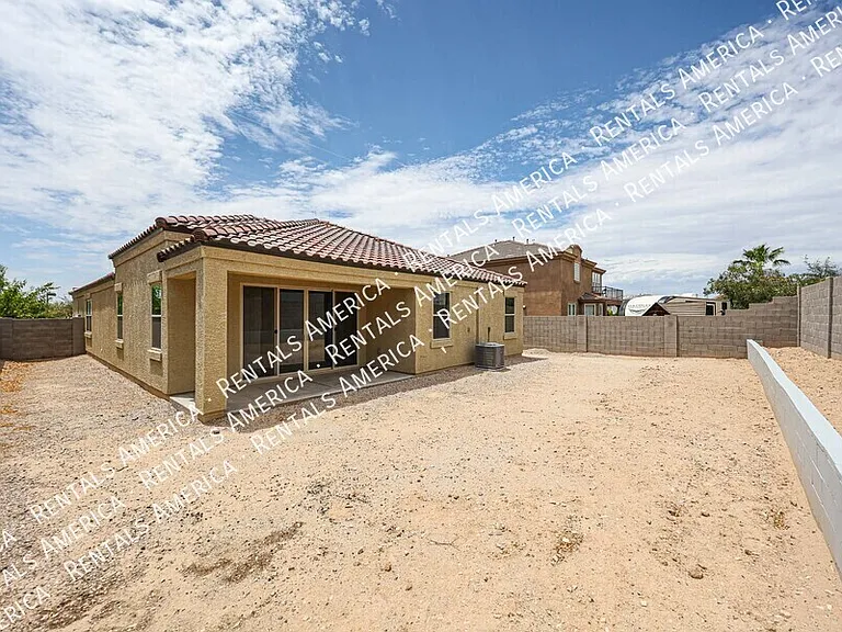 30044 W Avalon Dr — Photo 36