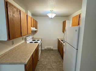 SF4 - 1604 16th Ave SW, Jamestown, ND 58401