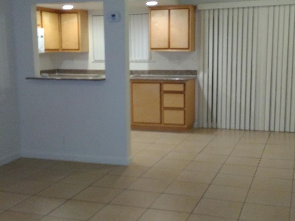 4404 Manchester Ave APT 6, Stockton, CA 95207 Zillow