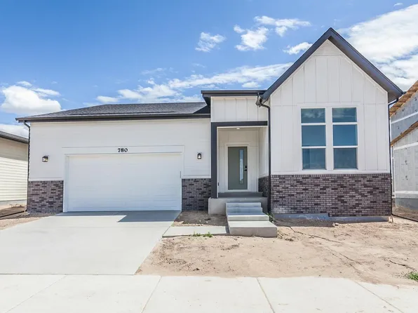 780 Chatter Rd, Windsor, CO 80550