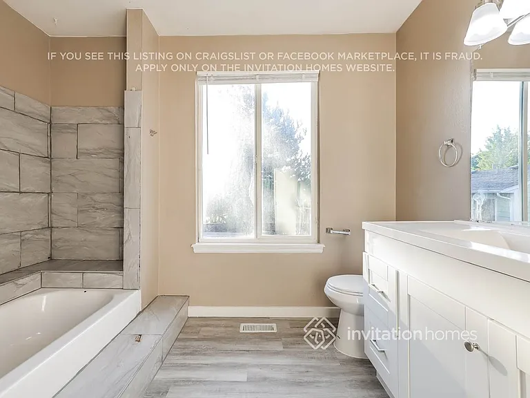 660 S Joplin St — Photo 14