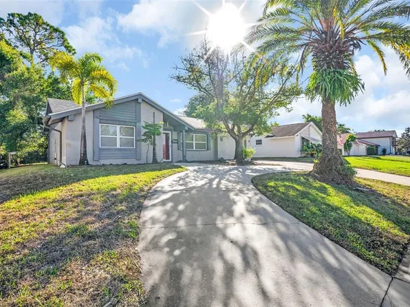 12410 Partridge Hill Row, Hudson, FL 34667