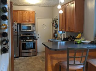 922 3rd St NE, Washington, DC 20002