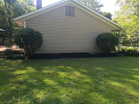 2nd image of 456 Greenhaven Dr