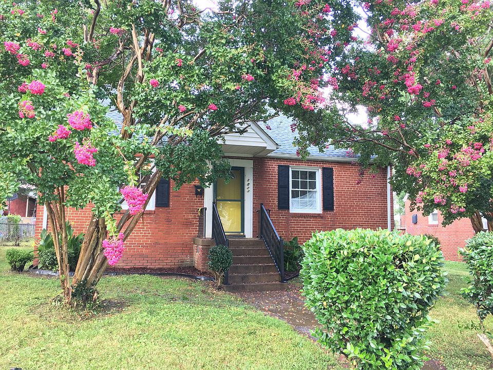 1st image of 1511 Gunn St