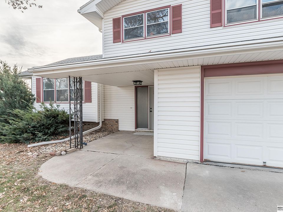 1st image of 2601 Gindy Dr