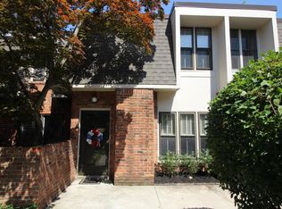 1582 Lafayette Dr, Columbus, OH 43220