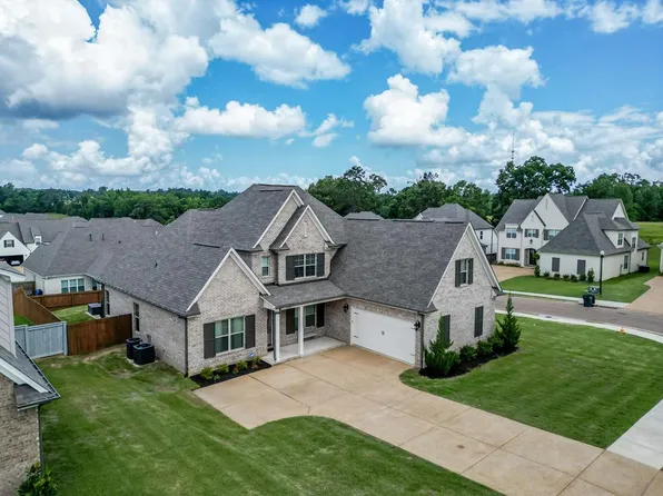 658 Centerpointe Cv, Oxford, MS 38655