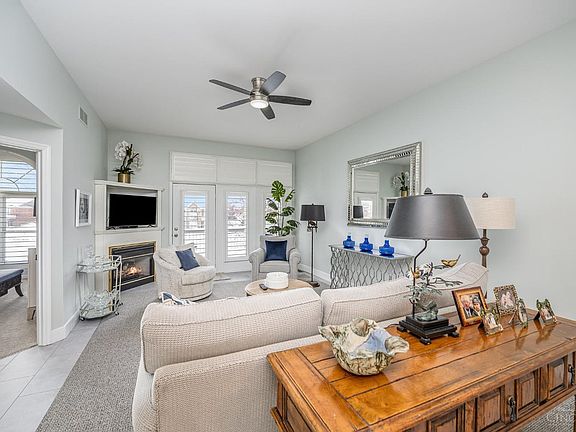 5th image of 7117 Scarlet Oak Ct