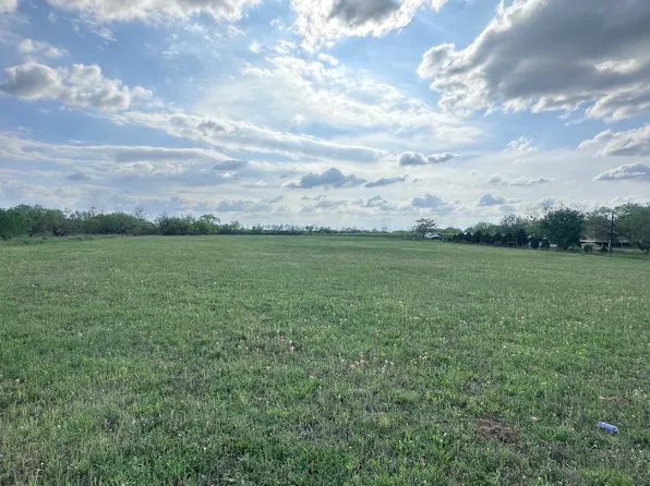 1 COUNTY RD # 163 LOT 1, Elmendorf, TX 78112