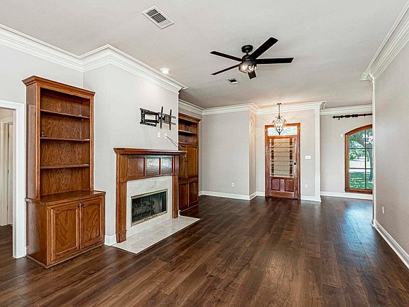 5th image of 17510 Karen Dr