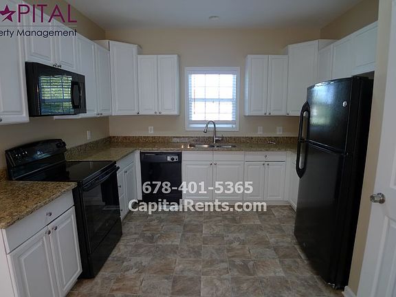 4th image of 26 Aspen Dr