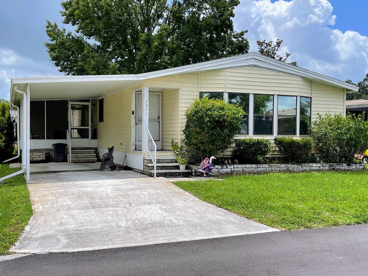 2290 Pebble Beach Blvd