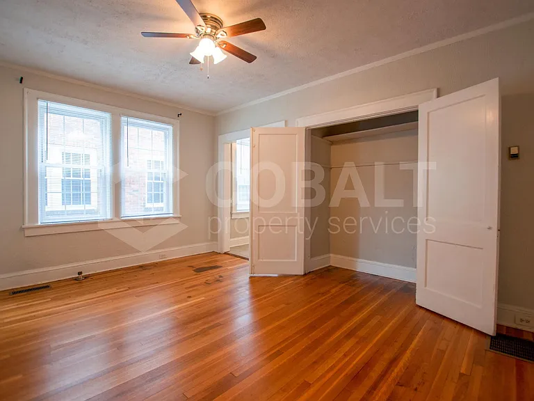 993 N Highland Ave NE #7 — Photo 2