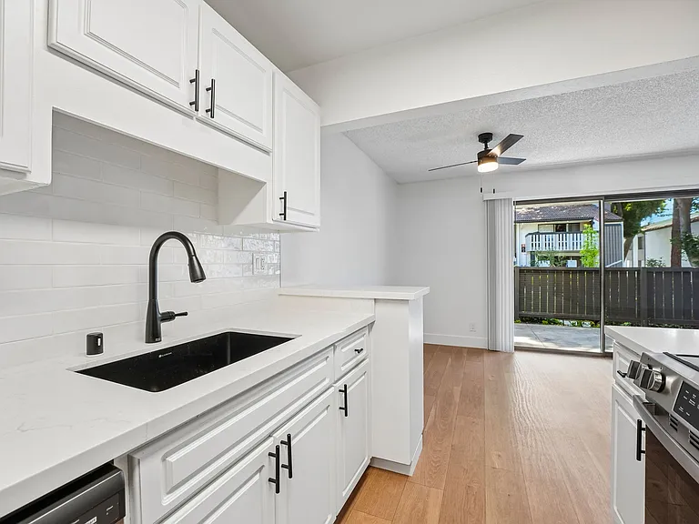 Summerwood Apartments — Photo 88