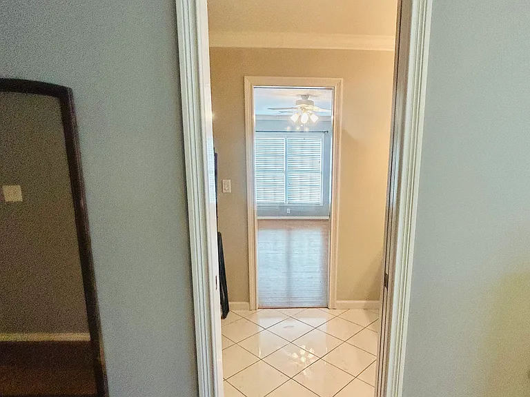 Jack and Jill bath between bedroom 2 and bedroom 3!
