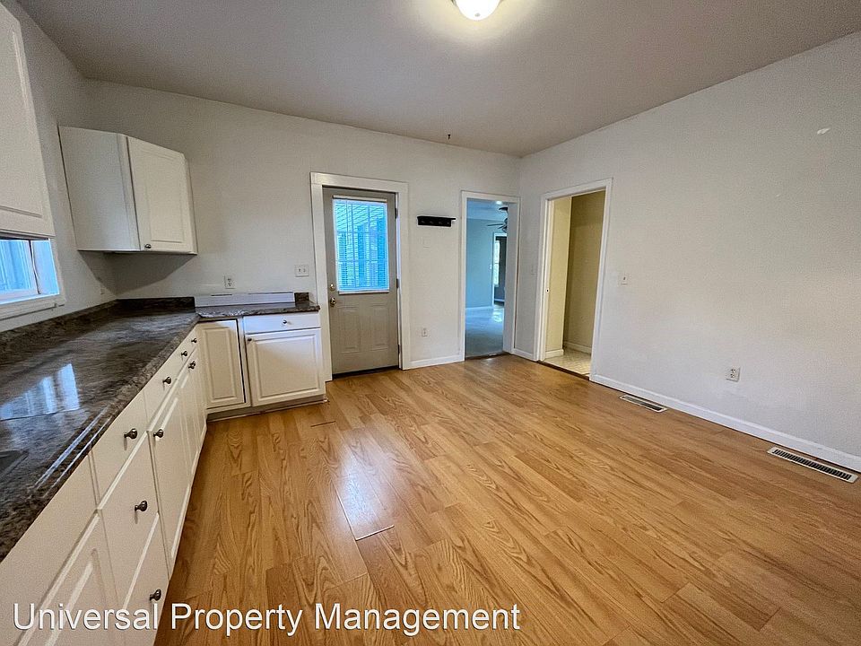 1st image of 166 Garfield St #1