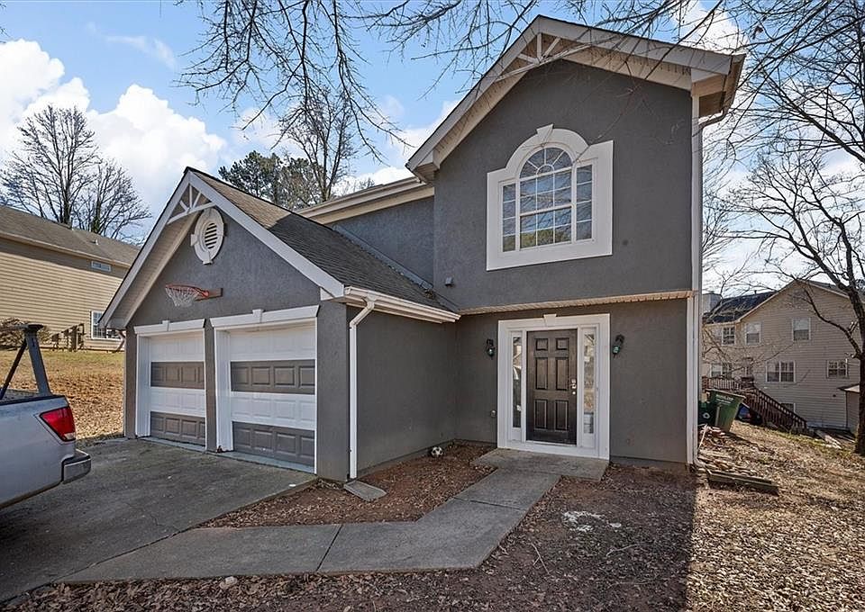 1st image of 5644 Mahogany Ct NW