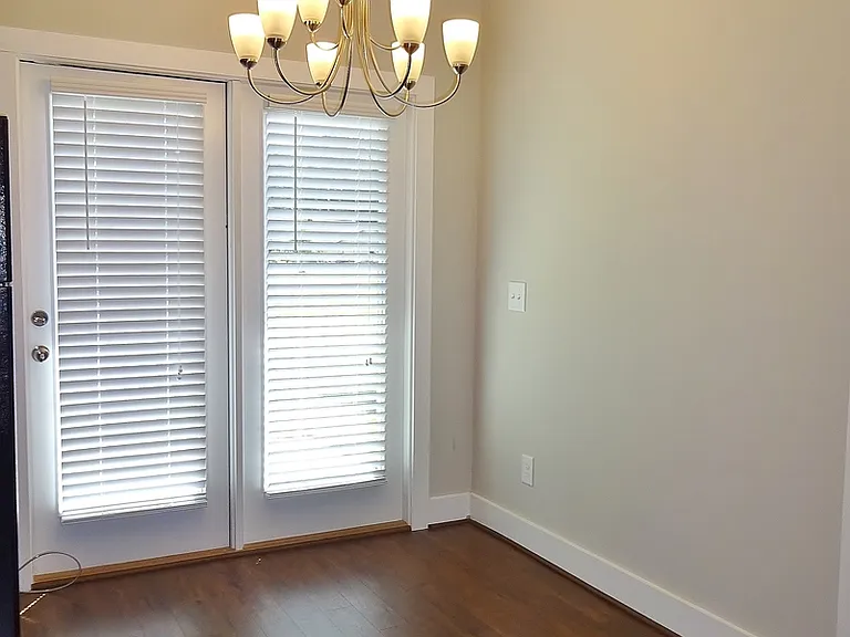 555 Polo Way — Photo 8