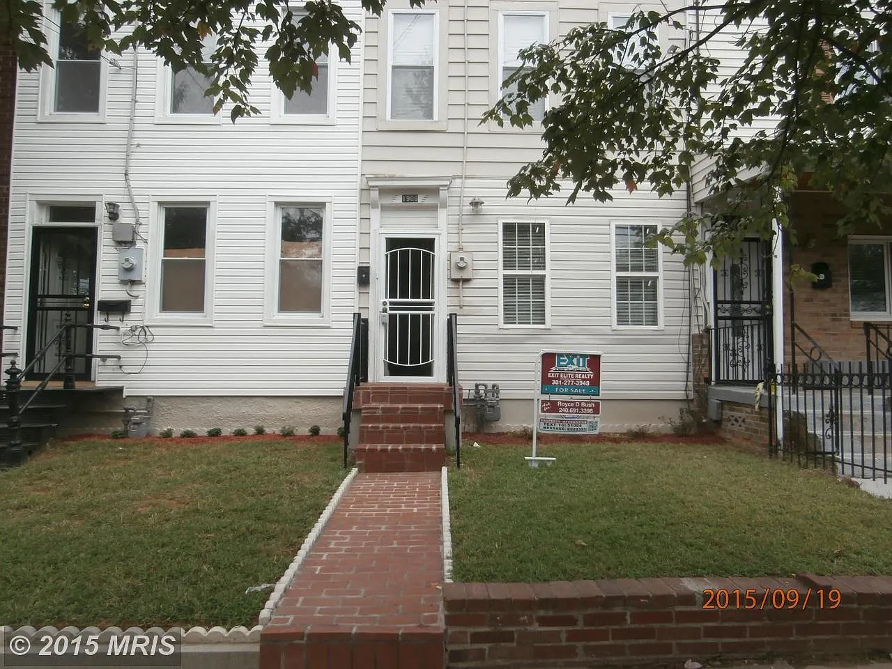 1906 17th St SE photo 1