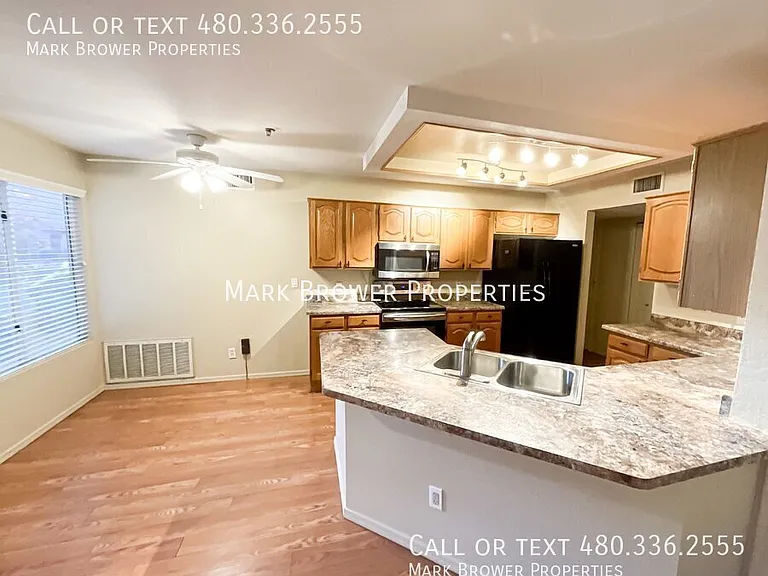 9276 E Sutton Dr — Photo 7