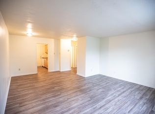 1830 Ribaut Rd, Pt Royal, SC 29935