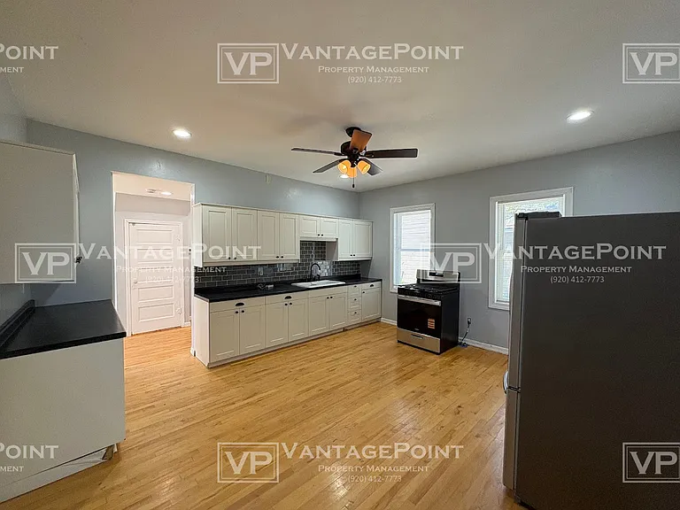 460 S Emery Ave — Photo 6